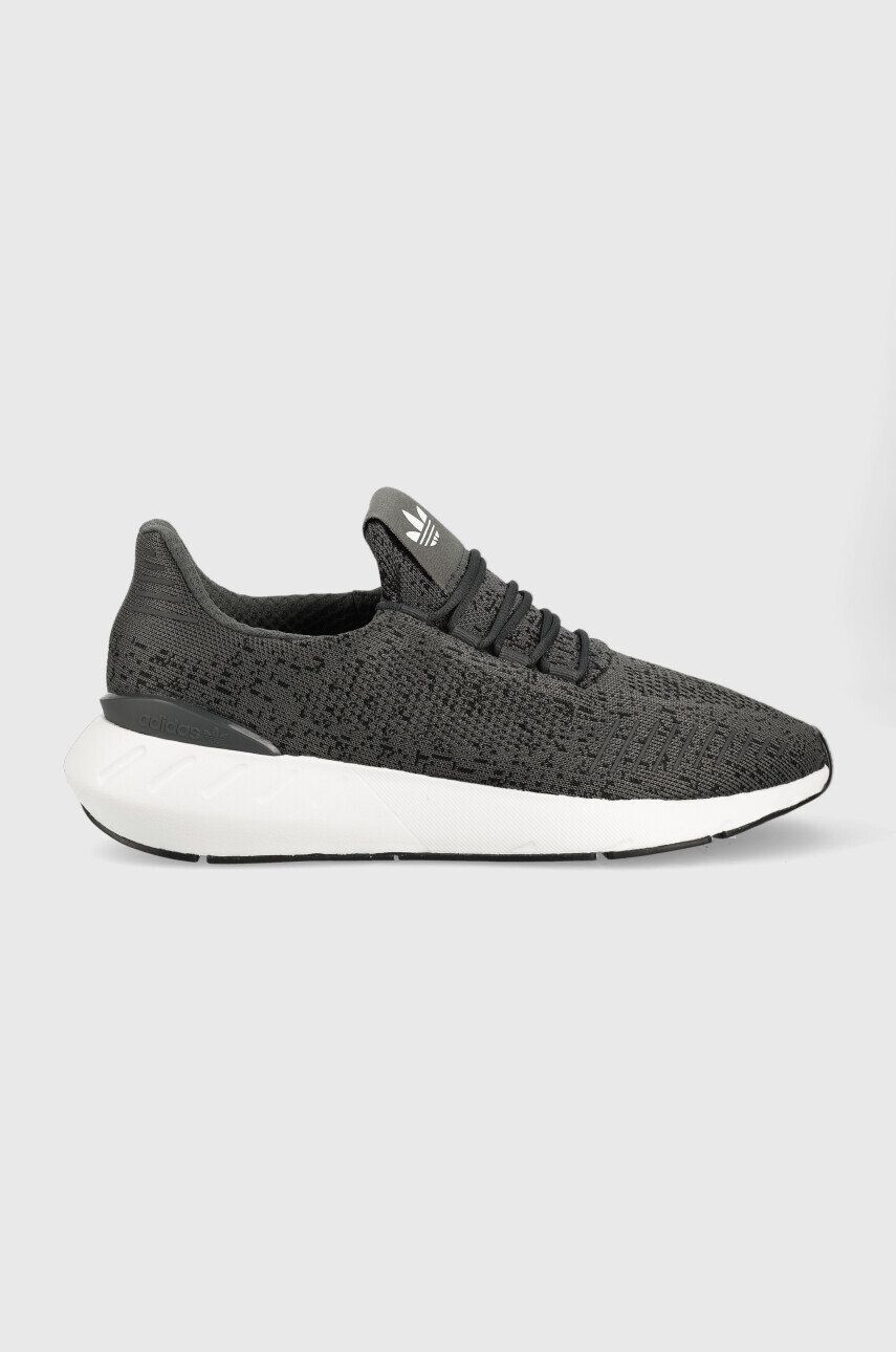 adidas Originals Αθλητικά Swift Run χρώμα: γκρι - Pepit.gr