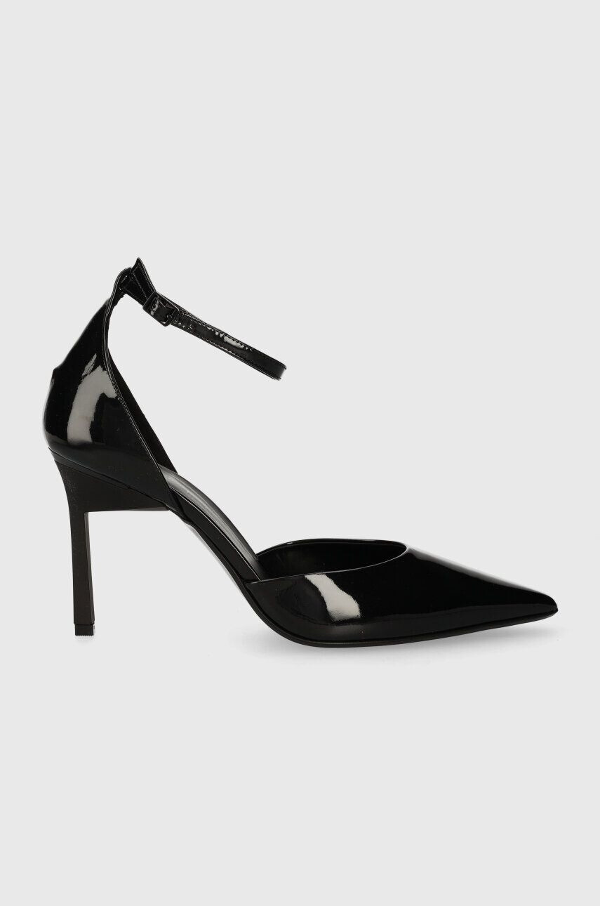 Calvin Klein Δερμάτινες γόβες GEO STIL PUMP W ANKL STRP 90-PAT - Pepit.gr