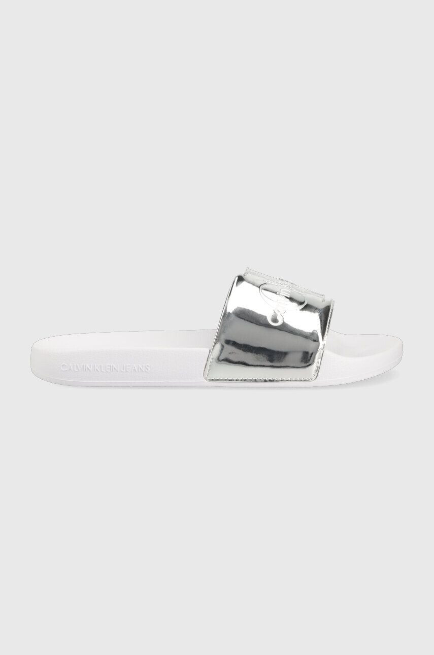 Calvin Klein Jeans Παντόφλες SLIDE METALLIC MONOLOGO χρώμα: μαύρο YW0YW00638 - Pepit.gr