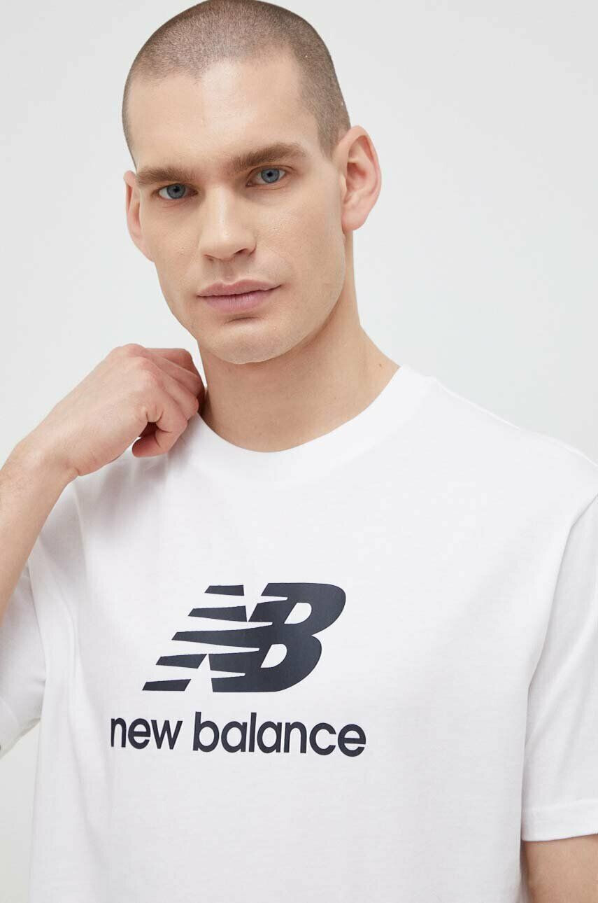 New Balance Βαμβακερό μπλουζάκι - Pepit.gr