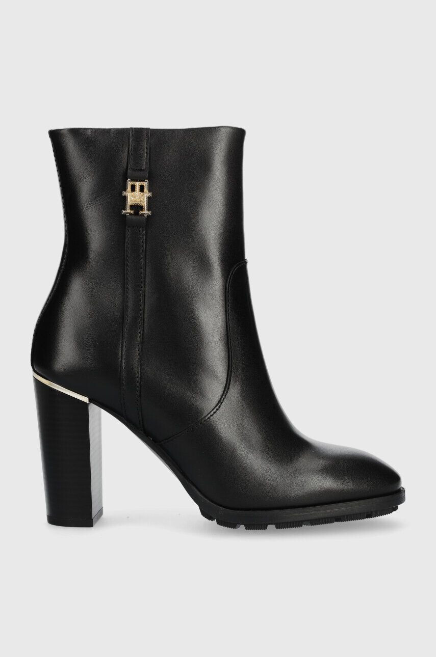 Tommy Hilfiger Δερμάτινες μπότες FEMININE TH HARDWARE BOOTIE - Pepit.gr