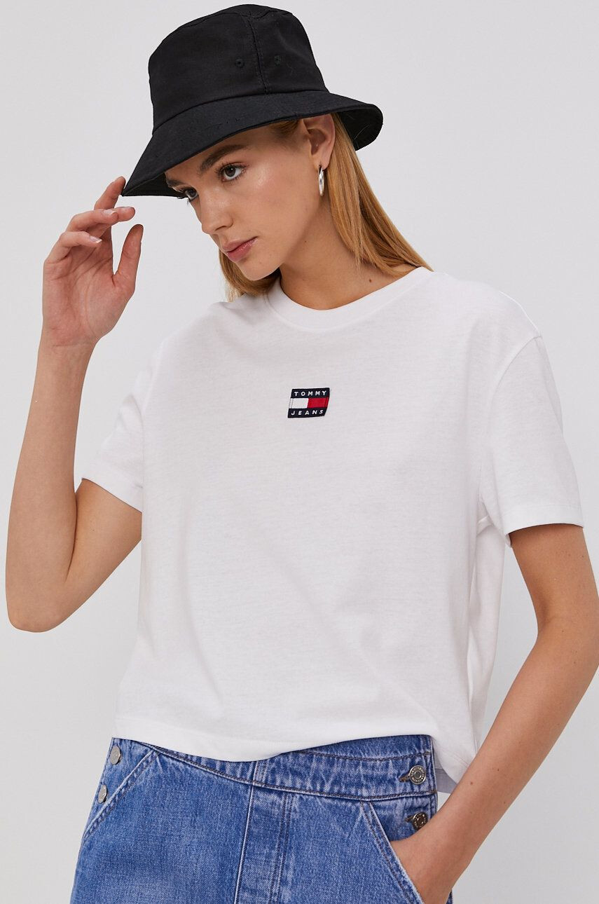 Tommy Jeans Μπλουζάκι γυναικείo χρώμα: άσπρο - Pepit.gr