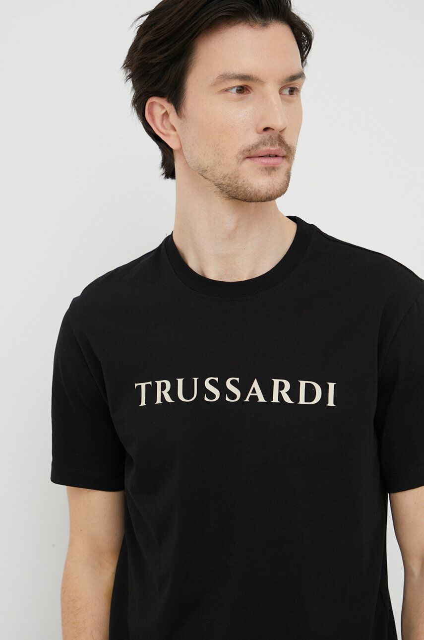 Trussardi Βαμβακερό μπλουζάκι χρώμα: μαύρο - Pepit.gr