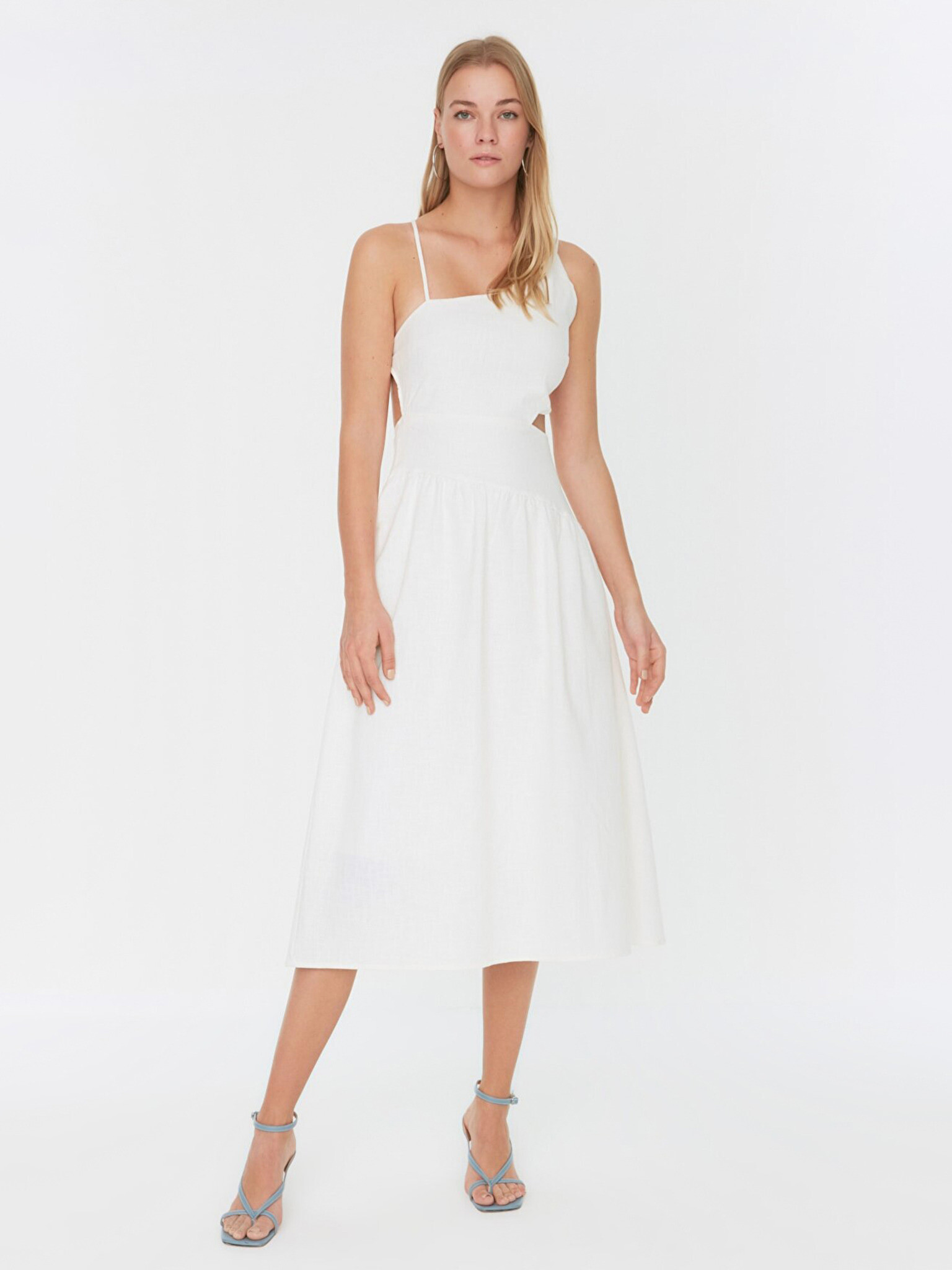 Trendyol Dresses White - Pepit.gr