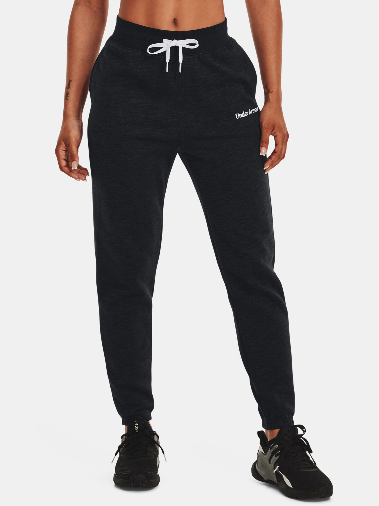 Under Armour Essential Script Pant Sweatpants Black - Pepit.gr