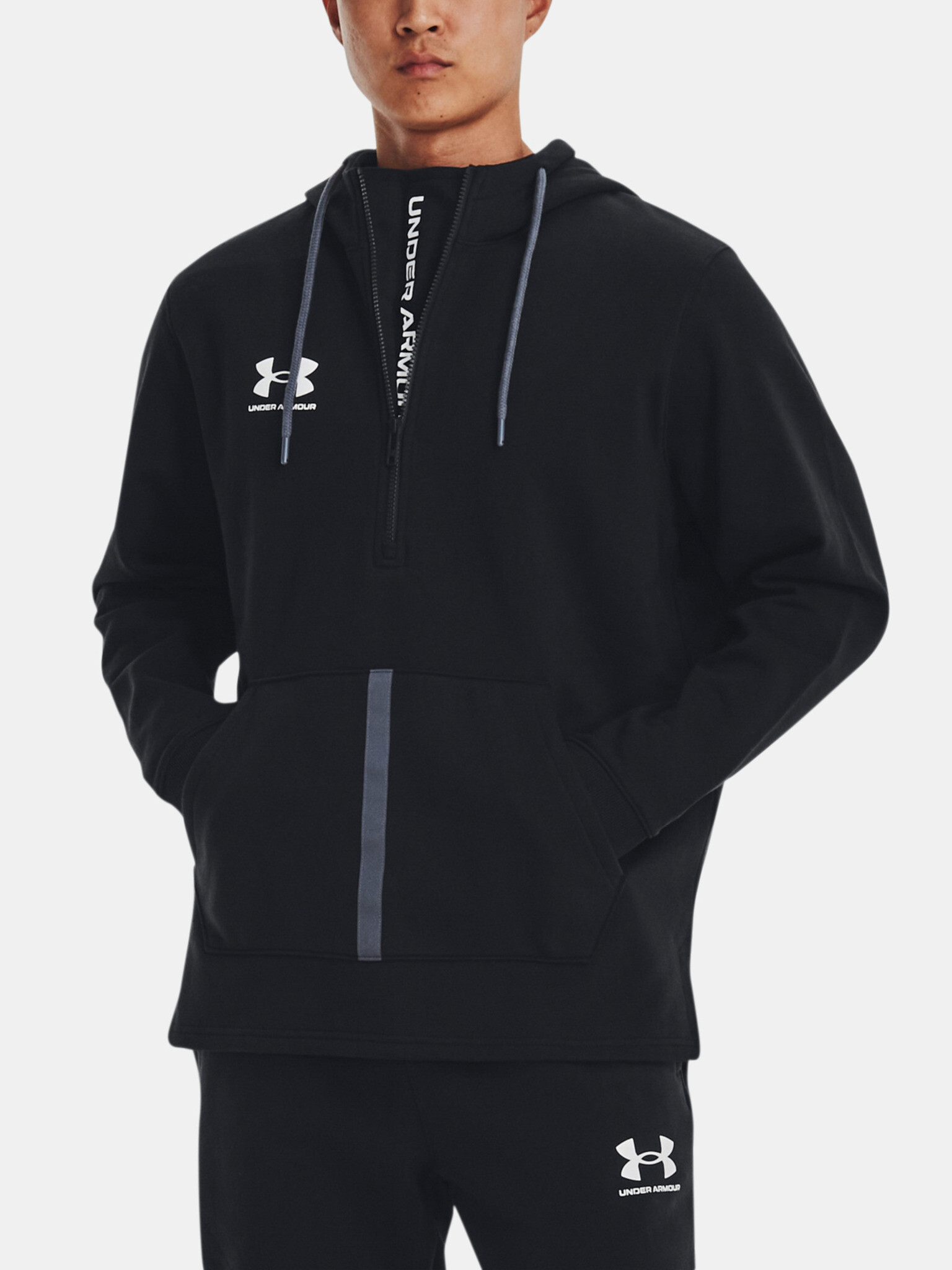 Under Armour UA Accelerate Hoodie-BLK Sweatshirt Black - Pepit.gr