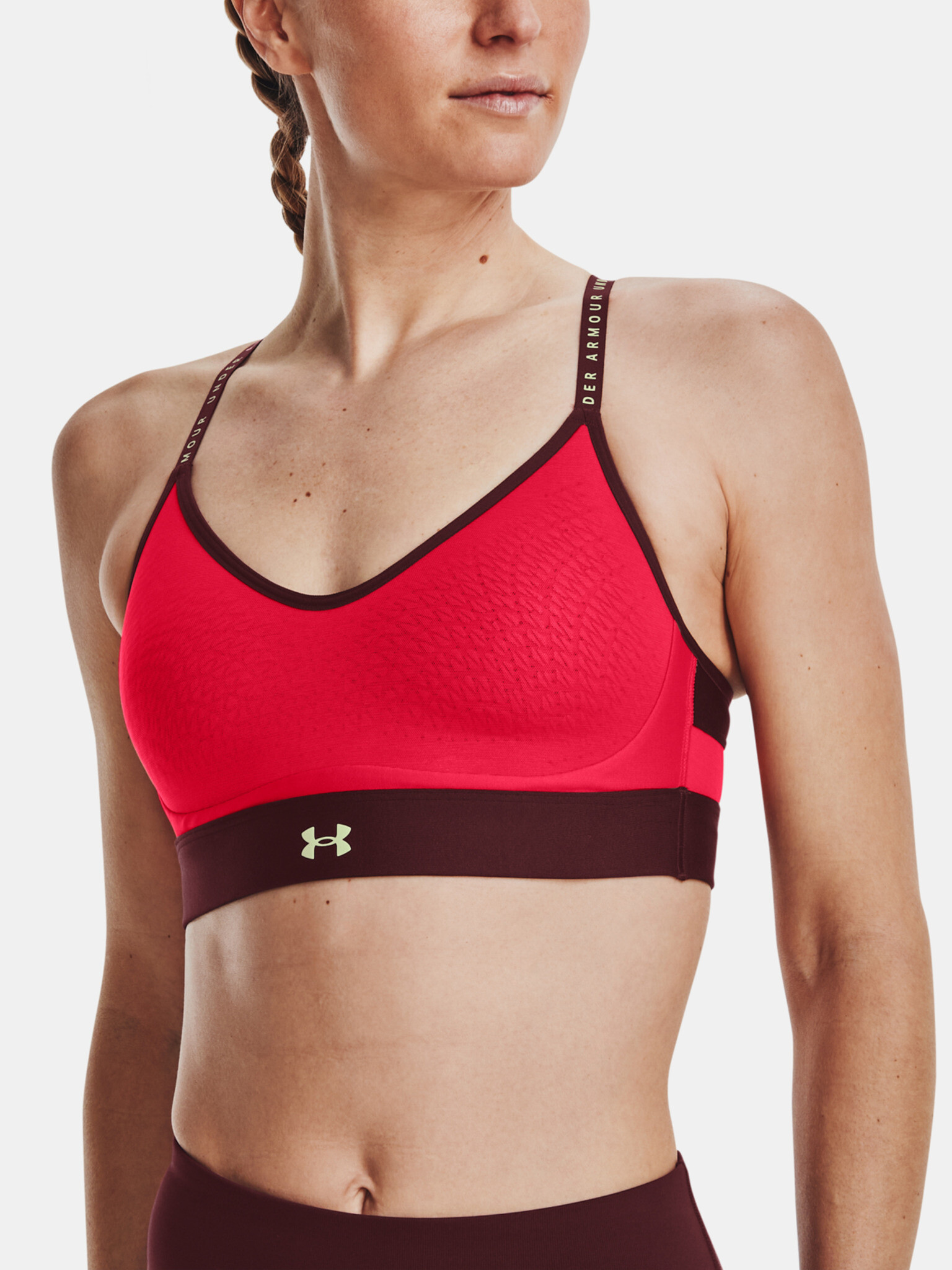 Under Armour UA Infinity Low Sport Bra Red - Pepit.gr