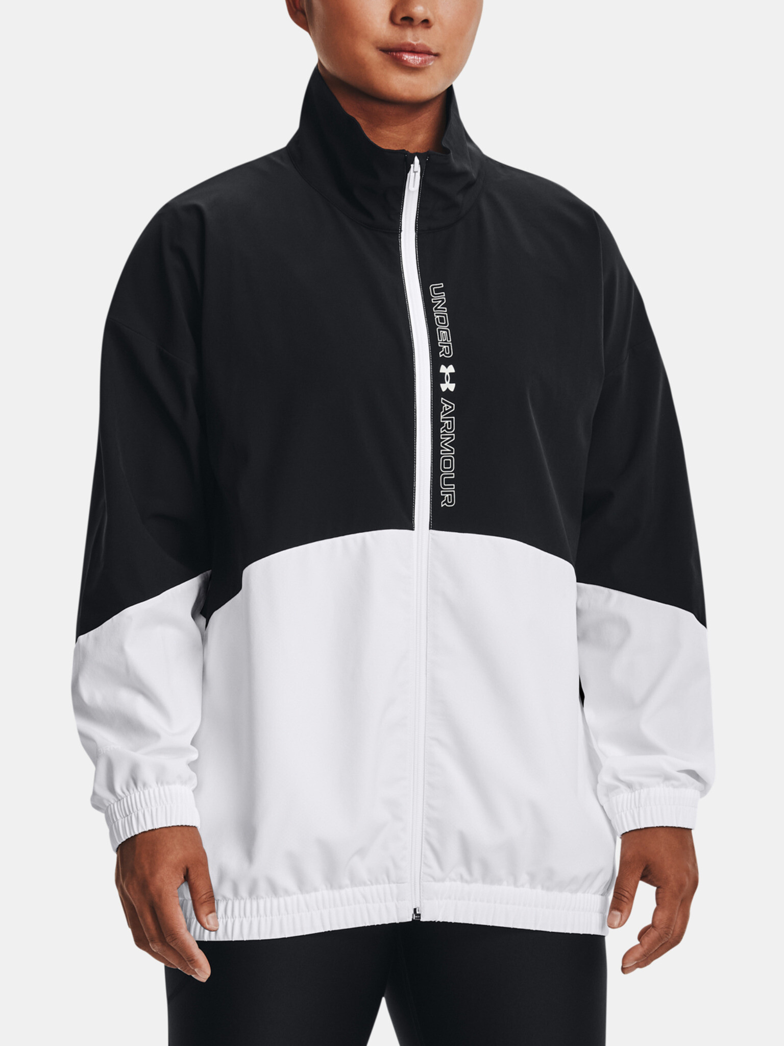 Under Armour Woven FZ Oversized Jacket Black - Pepit.gr