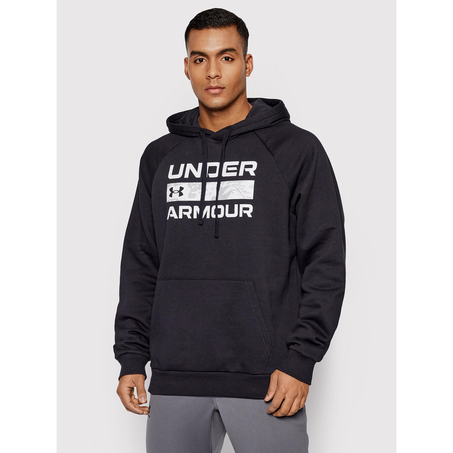 Under Armour Μπλούζα - Pepit.gr